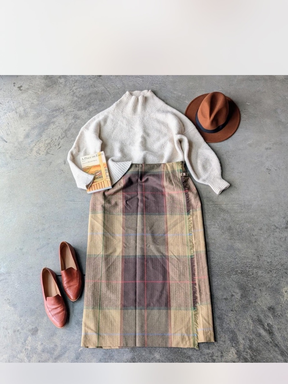 Talbots wrap skirt.Brown and tan plaid pattern.